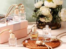 Load image into Gallery viewer, 10 ML CAR DIFFUSER - WINTER LINE