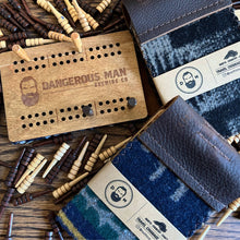 Load image into Gallery viewer, Travel Cribbage Board