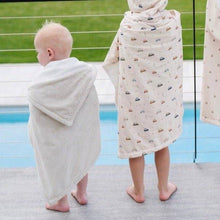 Load image into Gallery viewer, HOODED TOWELS
