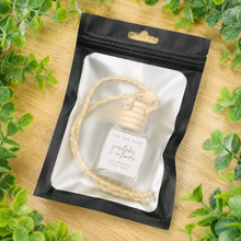 Load image into Gallery viewer, 10 ML CAR DIFFUSER - WINTER LINE