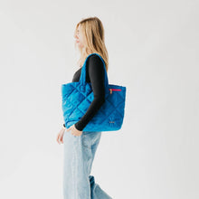 Load image into Gallery viewer, Presley Puffer Quilted Tote Bag With Pouch