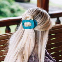 Load image into Gallery viewer, Teal With It Medium Flat Round Hair Clip