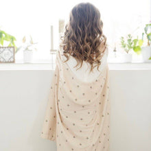 Load image into Gallery viewer, HOODED TOWELS