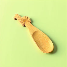 Load image into Gallery viewer, Bamboo Animal Kids & Toddler Utensils