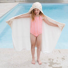 Load image into Gallery viewer, HOODED TOWELS