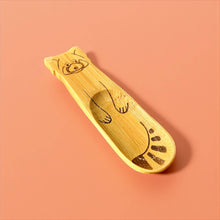 Load image into Gallery viewer, Bamboo Animal Kids &amp; Toddler Utensils
