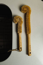 Load image into Gallery viewer, XL Natural Drinkware Brush | Market Bestseller
