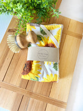 Load image into Gallery viewer, Large Sunflowers Drying Mat
