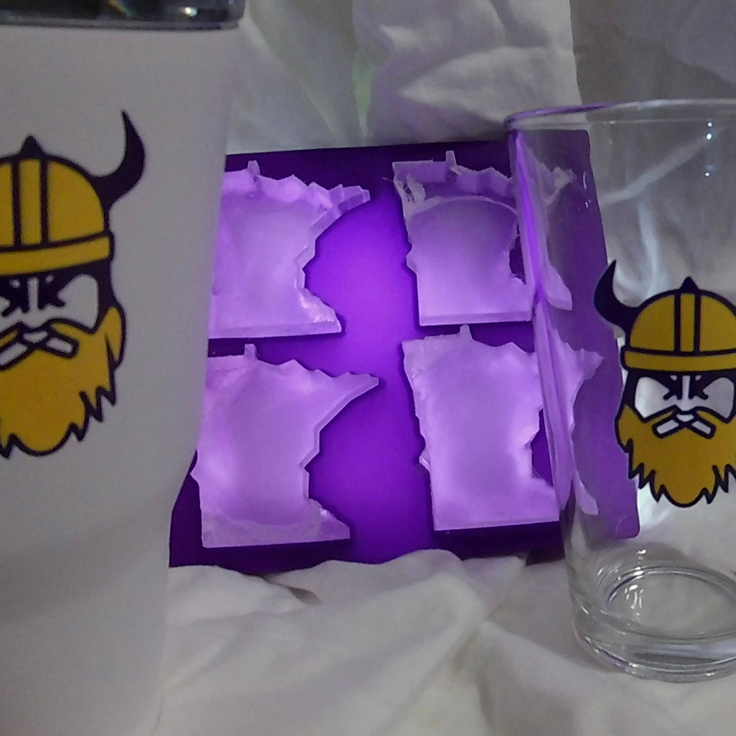Minnesota Large Ice Cube Tray - Purple