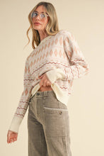 Load image into Gallery viewer, GEOMETRIC KNIT LONG SLEEVE SWEATER
