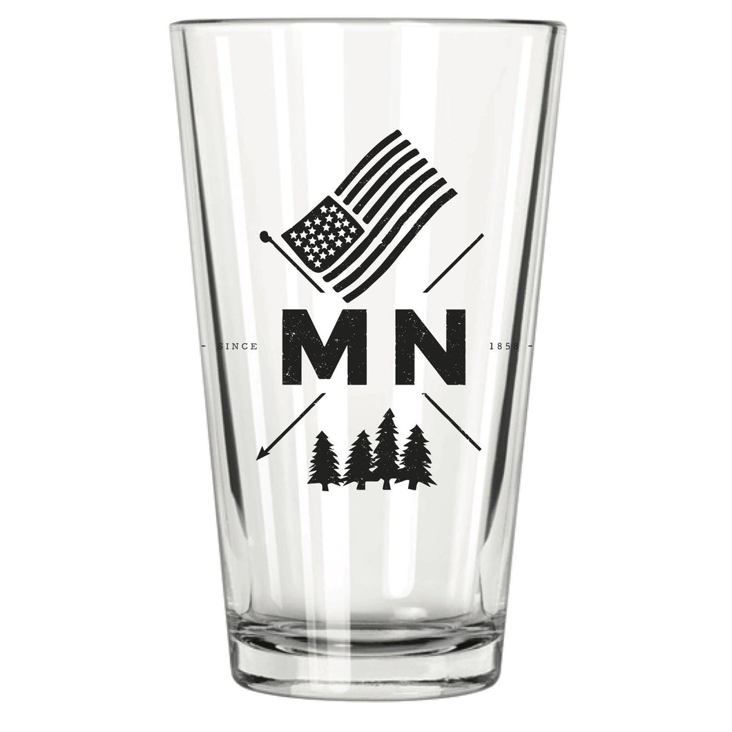 MN Crest Pint Glass - The Argyle Moose