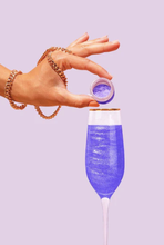 Load image into Gallery viewer, Amethyst Purple Edible Glitter - 4g jar
